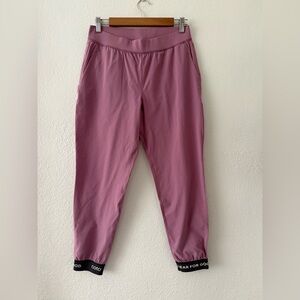 Cotopaxi women’s Mauve Nylon Jogger Pants Size Small